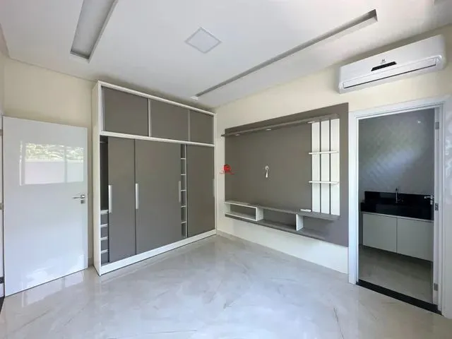 Imagem 12: Condomínio Quinta das Marinas, Casa Semimobiliada com 3 Suítes, 4 Vagas de Garagem