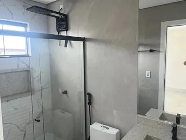 Imagem 13: Casa em Arniqueiras 3 Suítes Condomínio