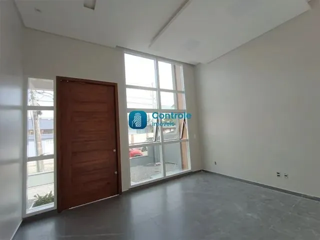 Imagem 4: Bela Casa Nova e Térrea no Centro, Palhoça