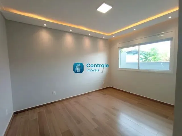 Imagem 13: Bela Casa Nova e Térrea no Centro, Palhoça