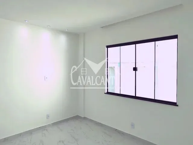 Imagem 2: Casa para Venda com 160 Metros Quadrados com 3 Quartos em Centro (Manilha) - Itaboraí