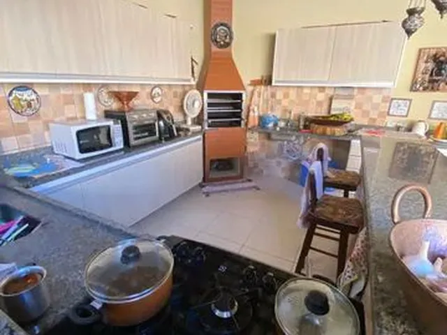 Imagem 15: Vendo Casa de 4 Quartos no Cpa III