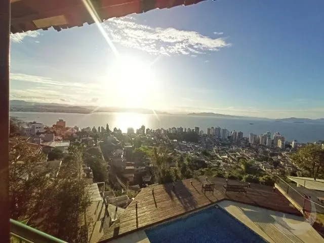 Imagem: Casa para Venda Tem 440 Metros Quadrados