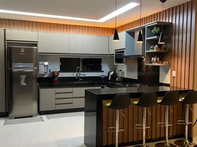 Imagem 8: Casa Imponente com Uma Área de Lazer Privativa Incrível