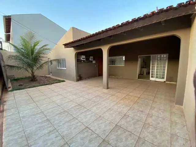 Imagem 5: Casa para Venda Possui 158 Metros Quadrados com 3 Quartos em Arembepe (Abrantes)