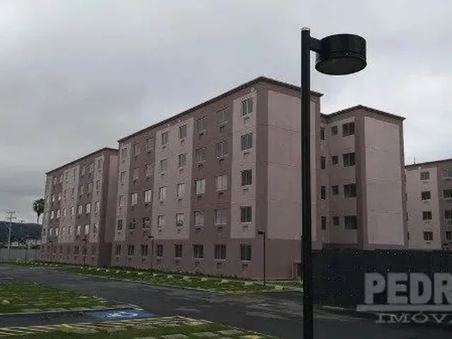 Imagem: Porto Alegre - Apartamento Padrão - Hípica
