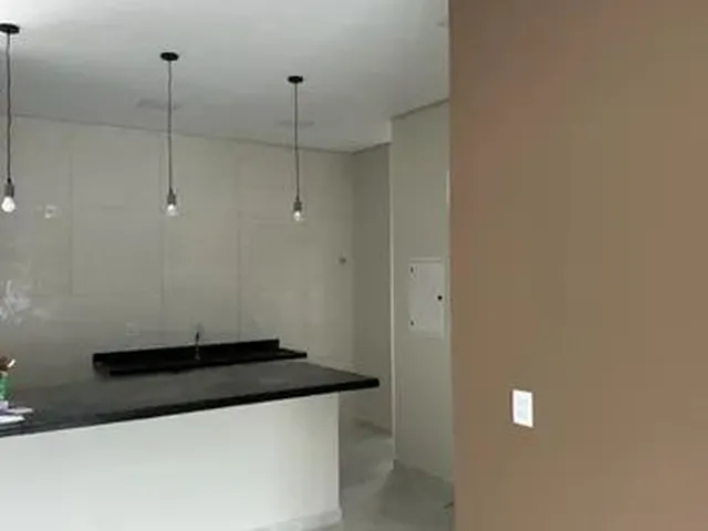Imagem: Casa Nova em Condomínio. 2 Quartos Sendo