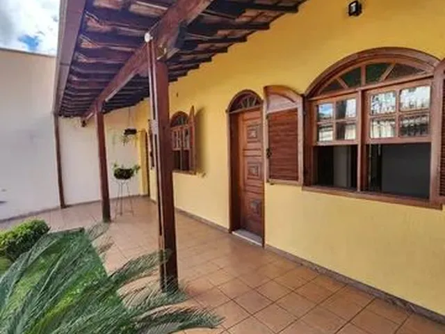 Imagem 1: Casa C/ 5 Quartos no B. Novo Eldorado em Contagem