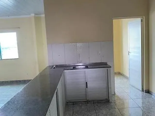 Imagem 3: Apartamento para Alugar, no Alvorada2 Via Principal, Av: J, com 3 Quartos e Estacionamento