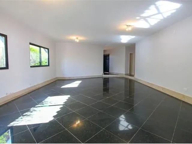 Imagem 3: Shin Qi 10 Lago Norte Casa Reformada 5 Quartos Sendo 3 Suítes