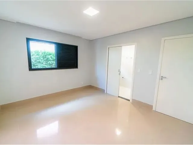 Imagem 12: Shin Qi 10 Lago Norte Casa Reformada 5 Quartos Sendo 3 Suítes