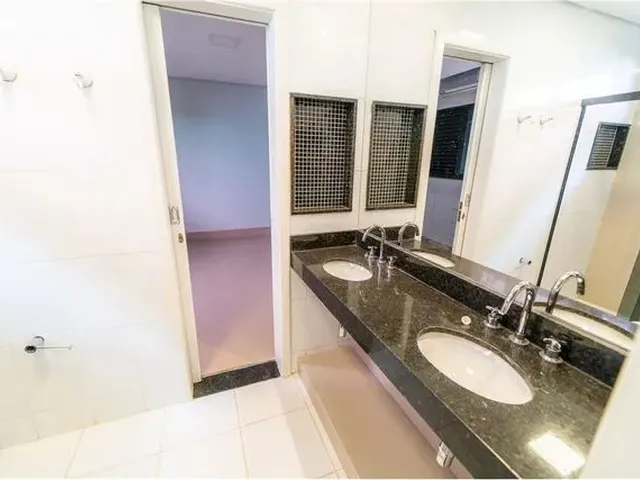 Imagem 8: Shin Qi 10 Lago Norte Casa Reformada 5 Quartos Sendo 3 Suítes