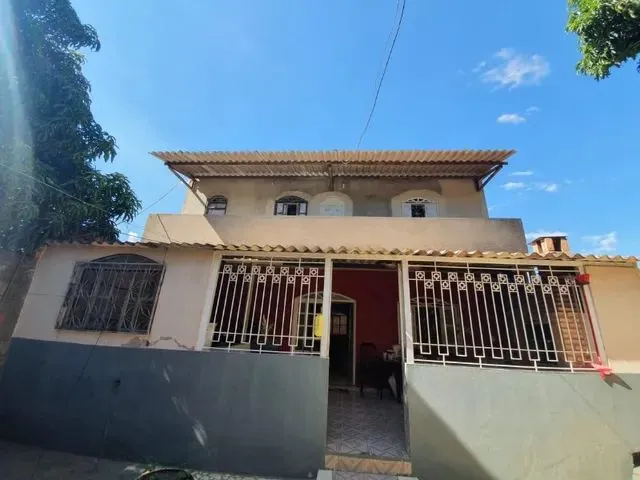 Imagem: Galpão com Sobrado nos Fundos com 4 Qts