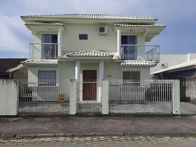 Imagem: Casa a Venda com Terreno de 380M² de 3