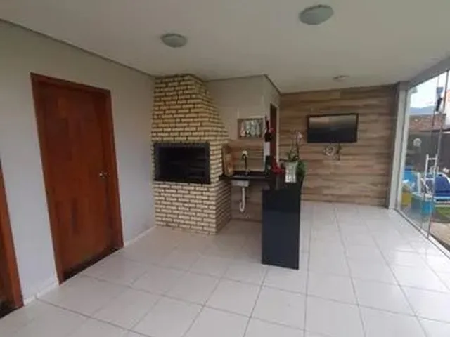 Imagem 5: Casa a Venda com Terreno de 380M² de 3 Quartos no Carianos - Florianópolis - Sc