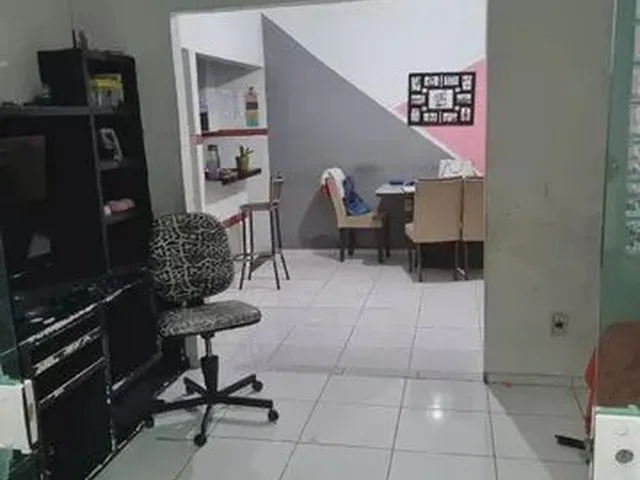 Imagem: Casa com 2/4 Quartos em Plataforma - Salvador