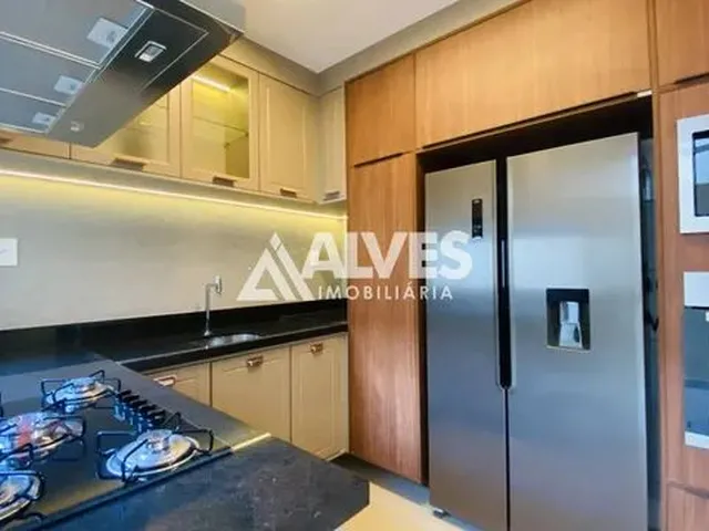 Imagem 11: Casa com 3 Quartos Sendo 1 Suíte Master com Closet em Condomínio