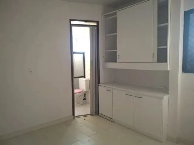 Imagem 1: Apartamento com 3 Dormitórios À Venda, 94 M² por R$ 300.000,00 - Lagoa Nova - Natal/Rn