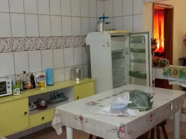 Imagem 3: Casa Próximo Ao Rio / Casa Grande e Carvalho
