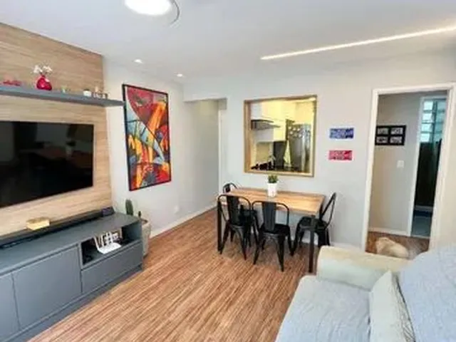 Imagem: Apartamento com 2 Dormitórios À Venda