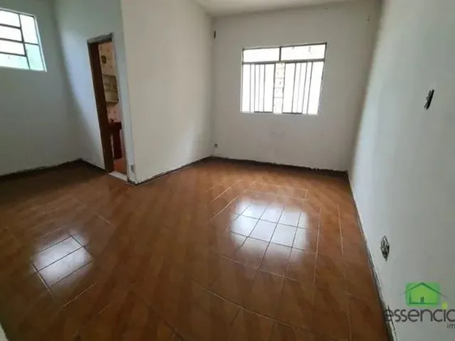 Imagem 3: Casa com 4 Dormitórios À Venda em Contagem