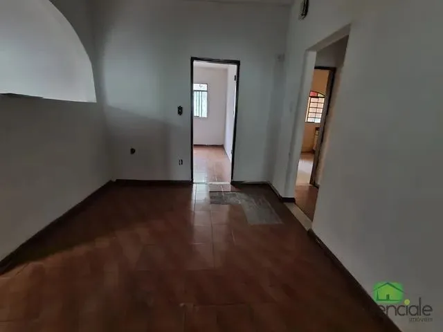 Imagem 15: Casa com 4 Dormitórios À Venda em Contagem