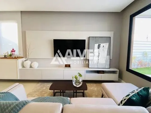 Imagem 4: Casa com 3 Quartos Sendo 1 Suíte Master com Closet em Condomínio