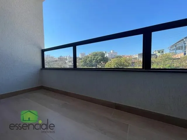 Imagem: Casa com 3 Dormitórios À Venda em Contagem