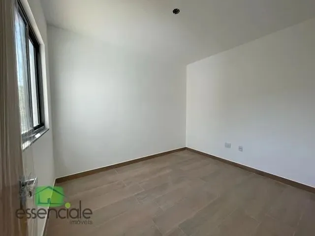 Imagem 14: Casa com 3 Dormitórios À Venda em Contagem