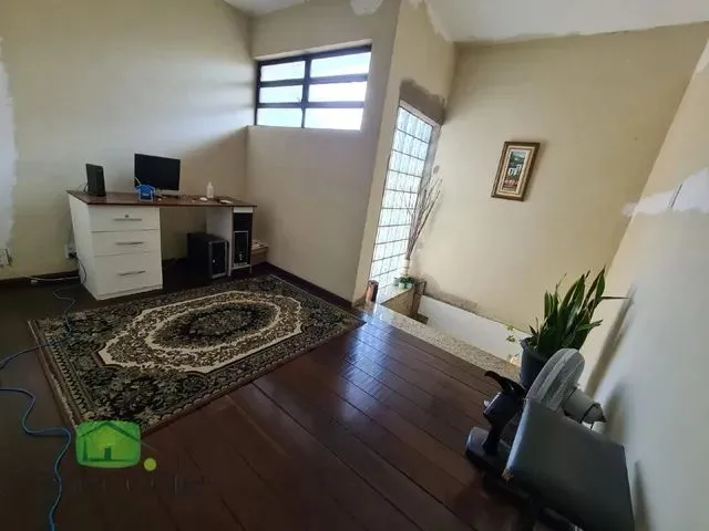 Imagem 3: Casa com 3 Dormitórios À Venda em Contagem