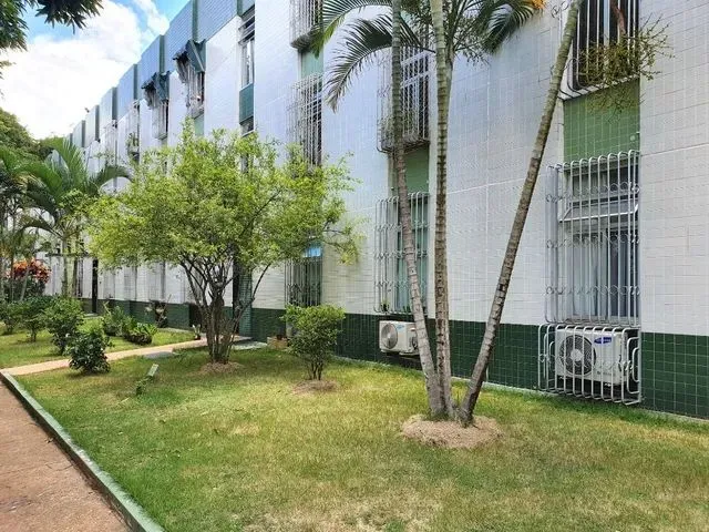 Imagem: Sqs 411 2 Quartos Nascente, Meio de Quadra