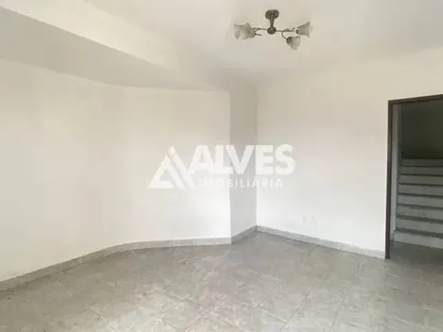 Imagem 2: Casa com 4 Quartos Sendo 1 Suíte