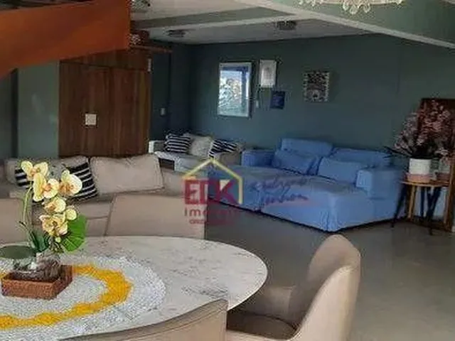 Imagem: Apartamento Duplex com 5 Dormitórios, 309