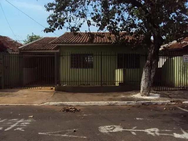 Imagem 2: Arapongas - Casa Padrão - Conjunto del Condor