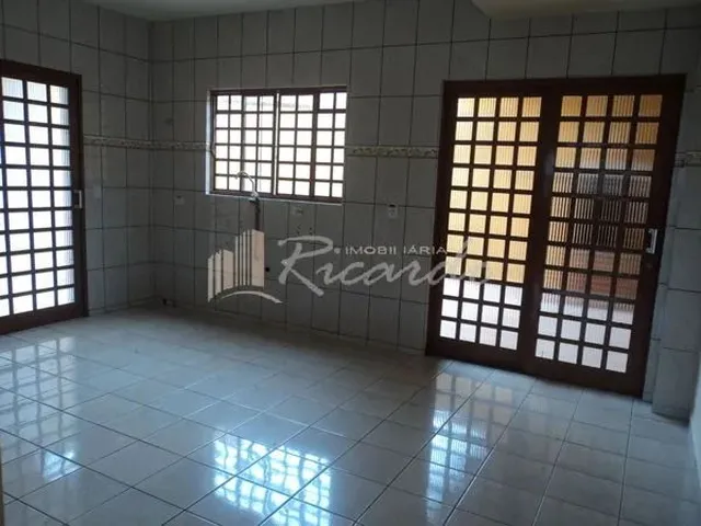 Imagem 6: Arapongas - Casa Padrão - Jardim Primavera
