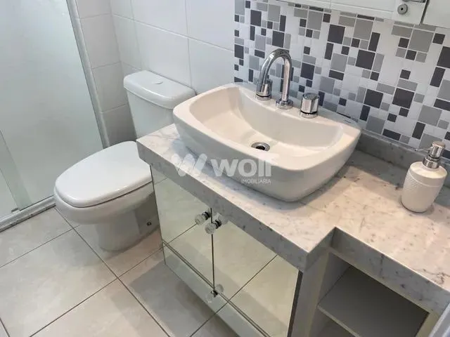 Imagem 3: 02 Quartos 1 Ste - Mobiliado - Gar com Box - Top