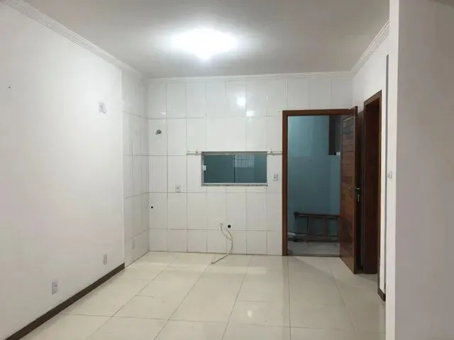 Imagem 14: Casa para Venda em Florianópolis, Ingleses, 2 Dormitórios, 2 Suítes, 3 Banheiros, 2