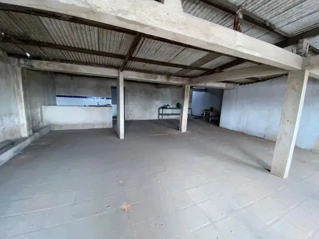Imagem 8: Prédio/Edifício Inteiro para Aluguel e Venda Possui 900 Metros Quadrados