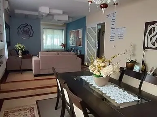 Imagem 8: Casa Térrea com 3 Dormitórios Sendo 2 Suítes no Bairro Parque São Jorge