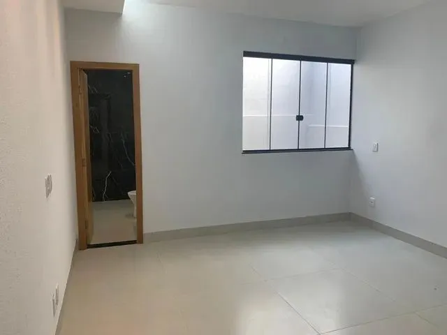 Imagem 5: Casa para Venda em Goiânia, Setor Orienteville, 3 Dormitórios, 1 Suíte, 3 Banheiros, 3