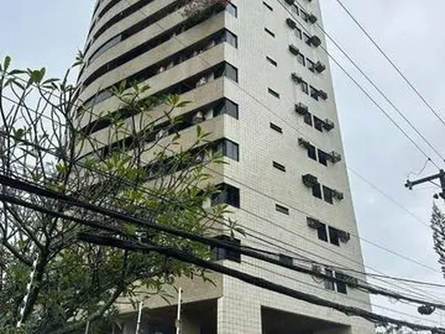 Imagem: Apartamento com 4 Dormitórios À Venda