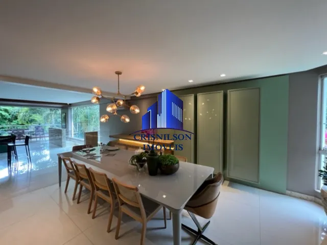Imagem 2: CASA À VENDA ALPHAVILLE SALVADOR I R$ 8.000.000,00, DECORADA, 6 SUÍTES, 2 COZINHAS