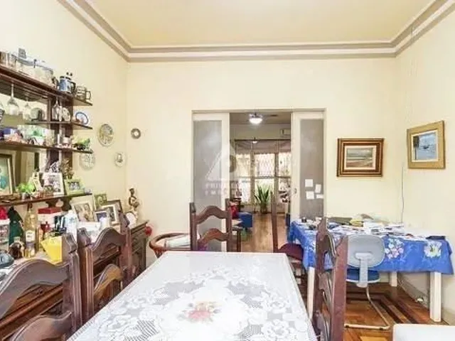 Imagem 4: Casa Tríplex - 5 Quartos - Área Externa - em Rua Nobre de Laranjeiras