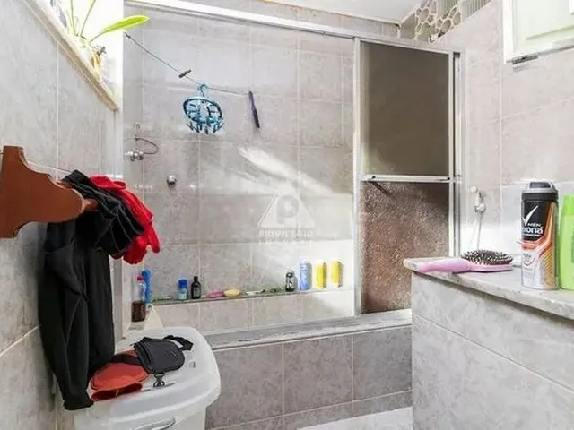 Imagem 16: Casa Tríplex - 5 Quartos - Área Externa - em Rua Nobre de Laranjeiras