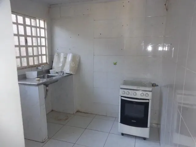 Imagem 10: Qr 408 Ótima Casa 3 Quartos Mais 2 Apartamentos com 1 Quarto Escr em Samambaia Norte
