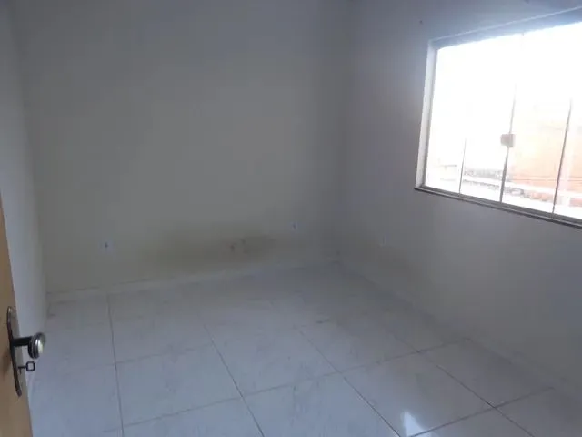 Imagem 7: Qr 408 Ótima Casa 3 Quartos Mais 2 Apartamentos com 1 Quarto Escr em Samambaia Norte