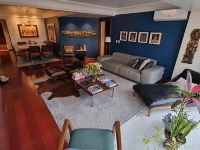 Imagem: Apartamento com 4 Dormitórios À Venda