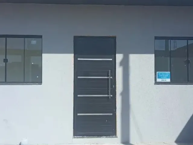 Imagem 2: Casa Recém Construida