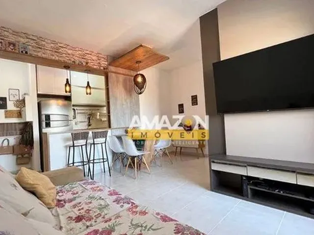Imagem: Apartamento com 2 Dormitórios À Venda