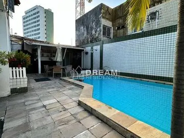 Imagem 4: Casa para Venda Possui 280 Metros Quadrados com 4 Quartos em Hipódromo - Recife - Pe